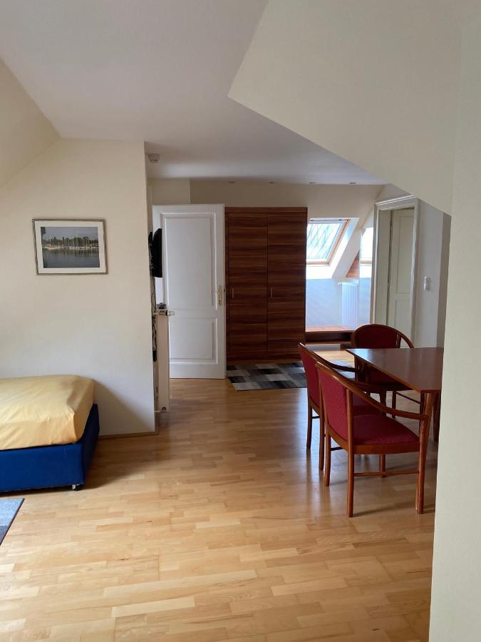 Fonix Hotel Balatonfoldvar Exterior photo