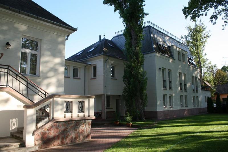 Fonix Hotel Balatonfoldvar Exterior photo